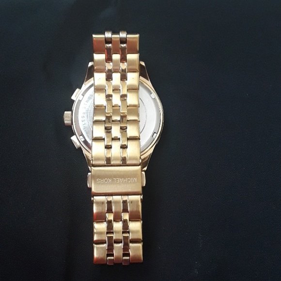 Michael Kors gold watch - Picture 4 of 4